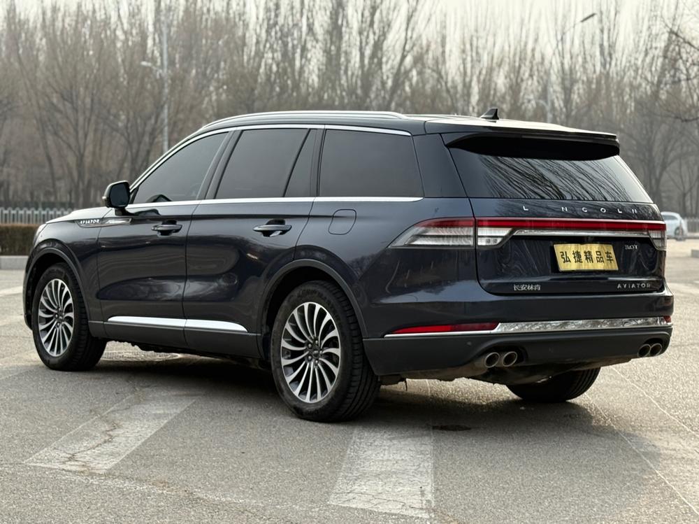 Lincoln Aviator