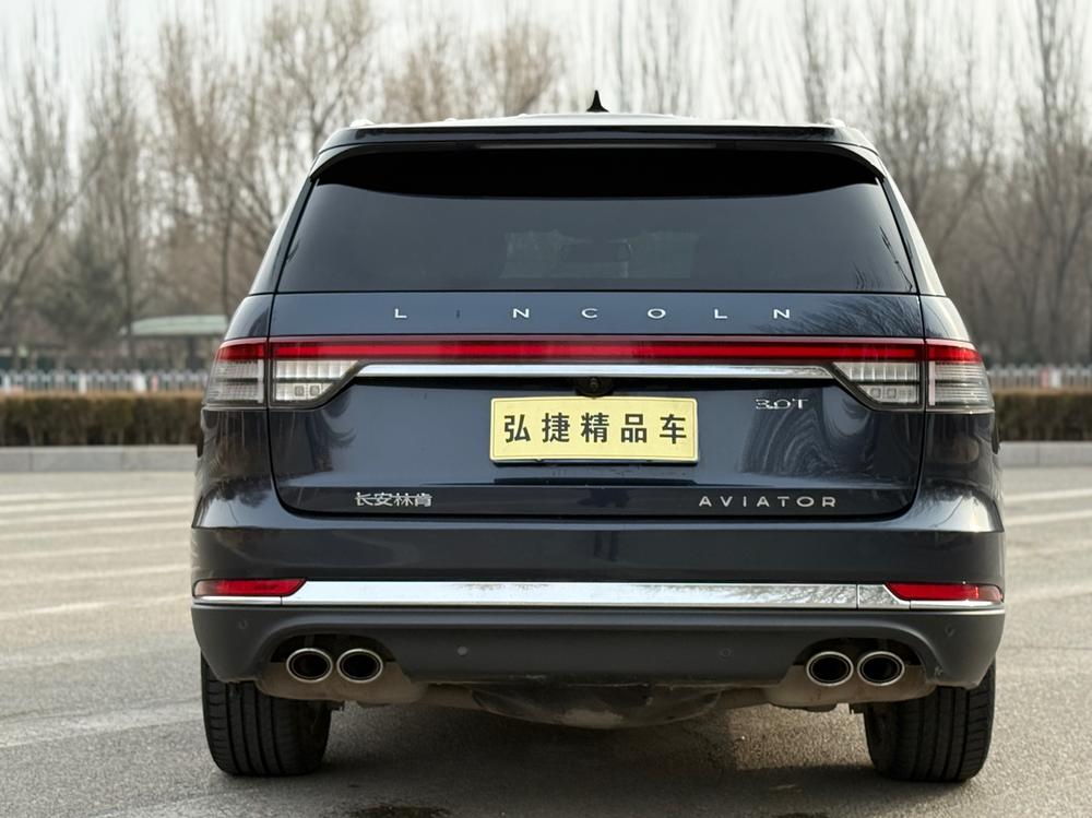 Lincoln Aviator