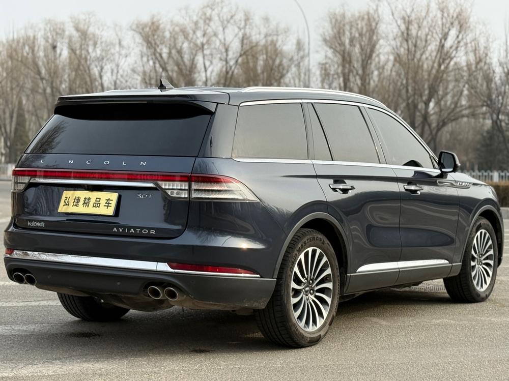 Lincoln Aviator