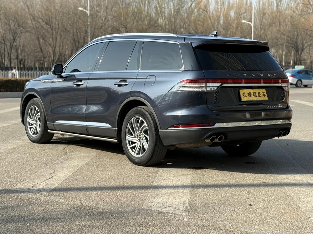 Lincoln Aviator