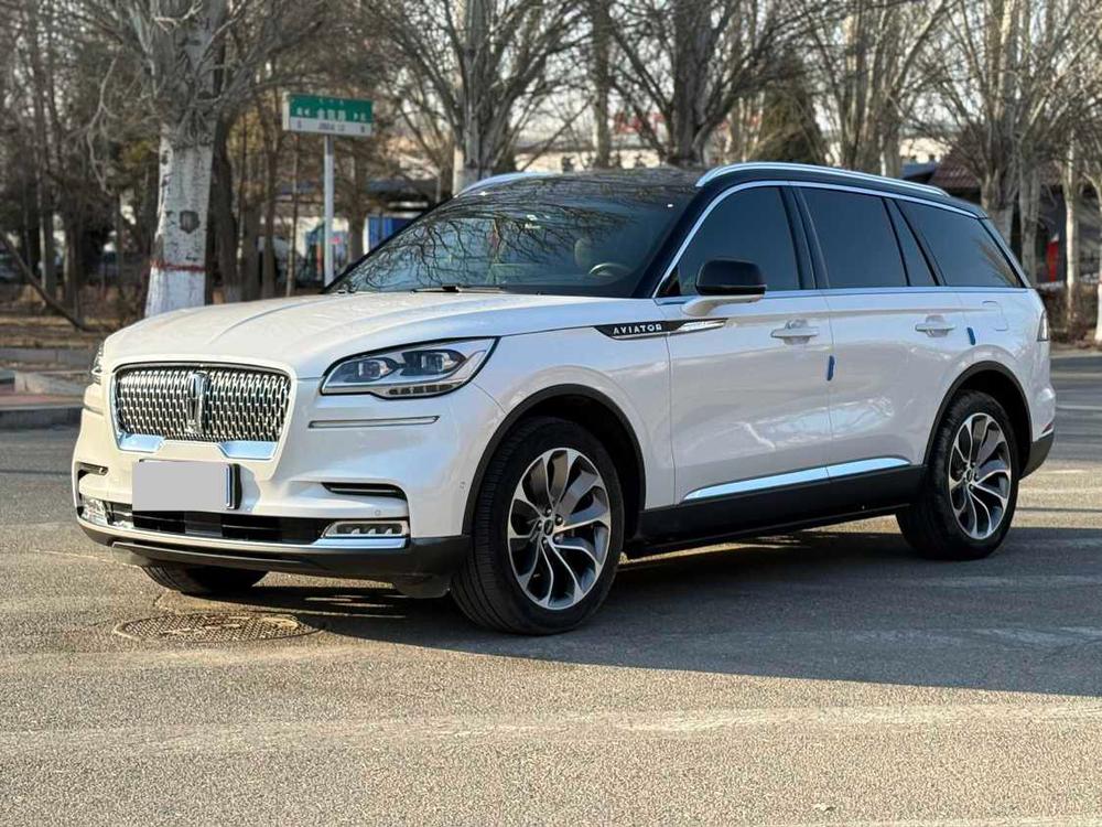 Lincoln Aviator