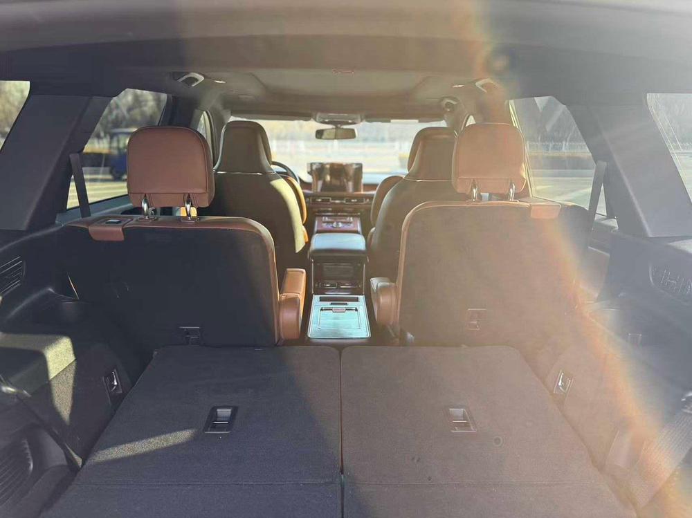 Lincoln Aviator