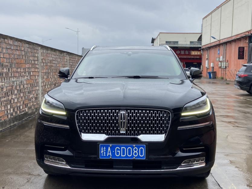 Lincoln Aviator