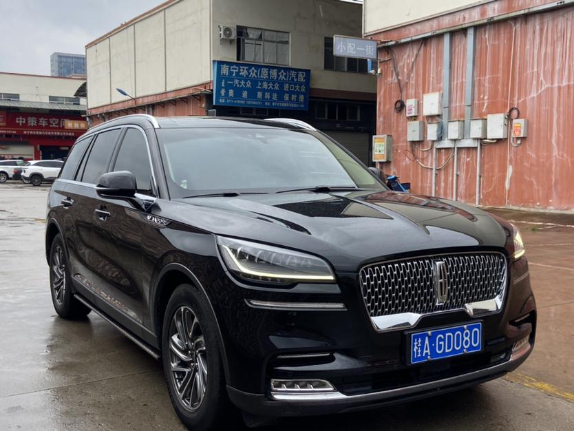 Lincoln Aviator