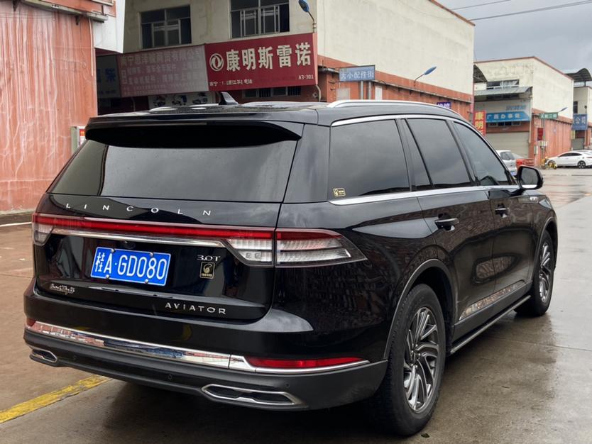 Lincoln Aviator