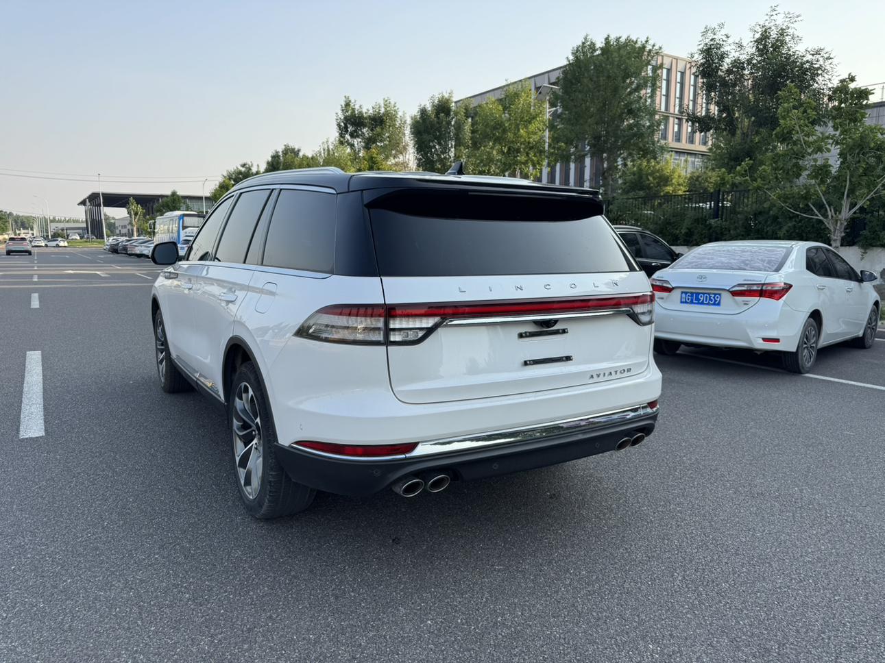 Lincoln Aviator