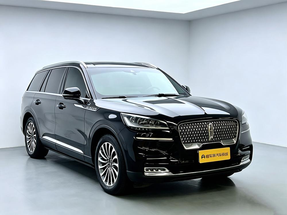Lincoln Aviator