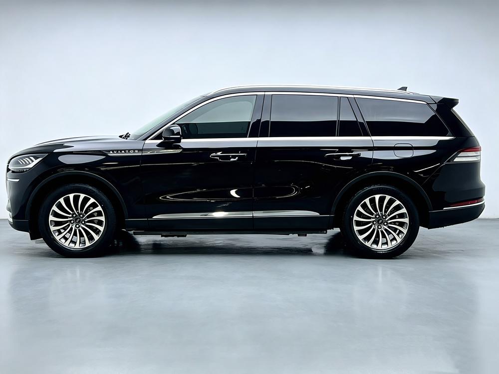 Lincoln Aviator