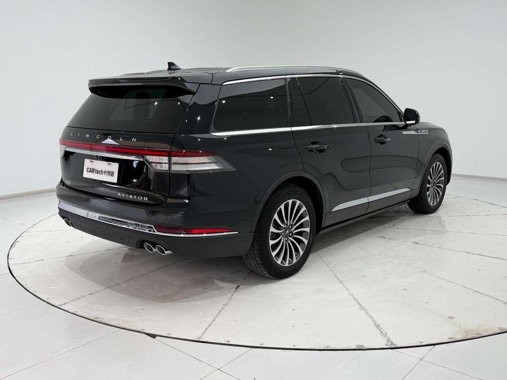 Lincoln Aviator
