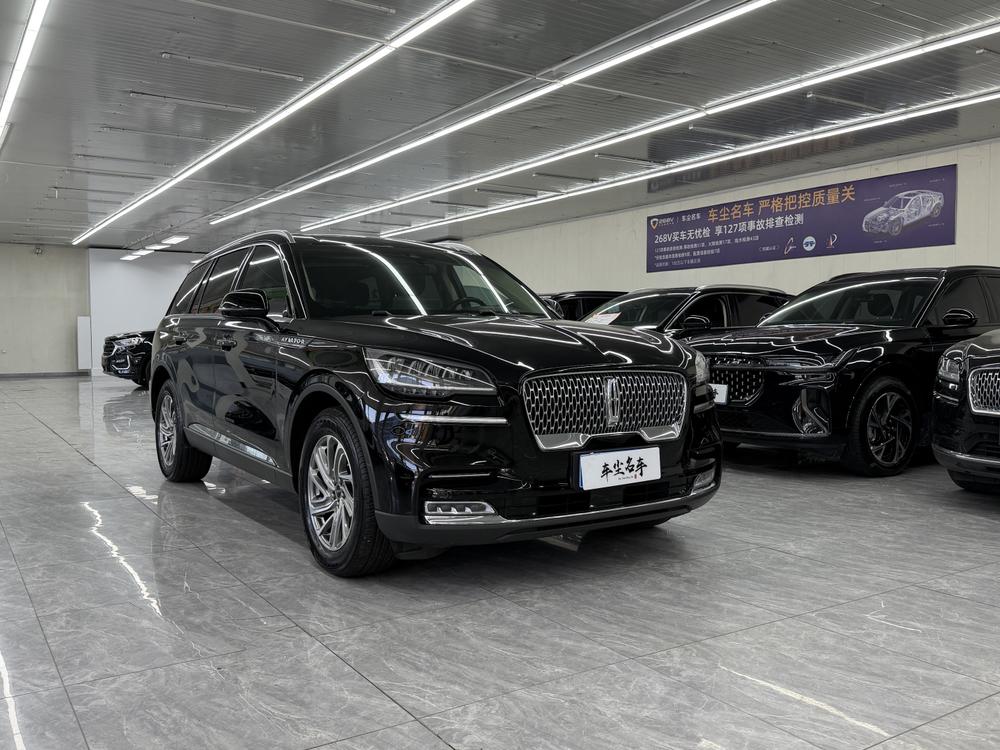 Lincoln Aviator