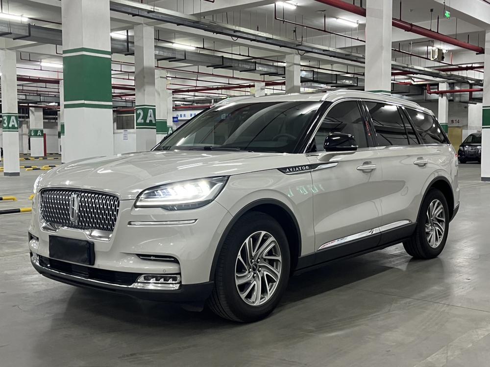 Lincoln Aviator