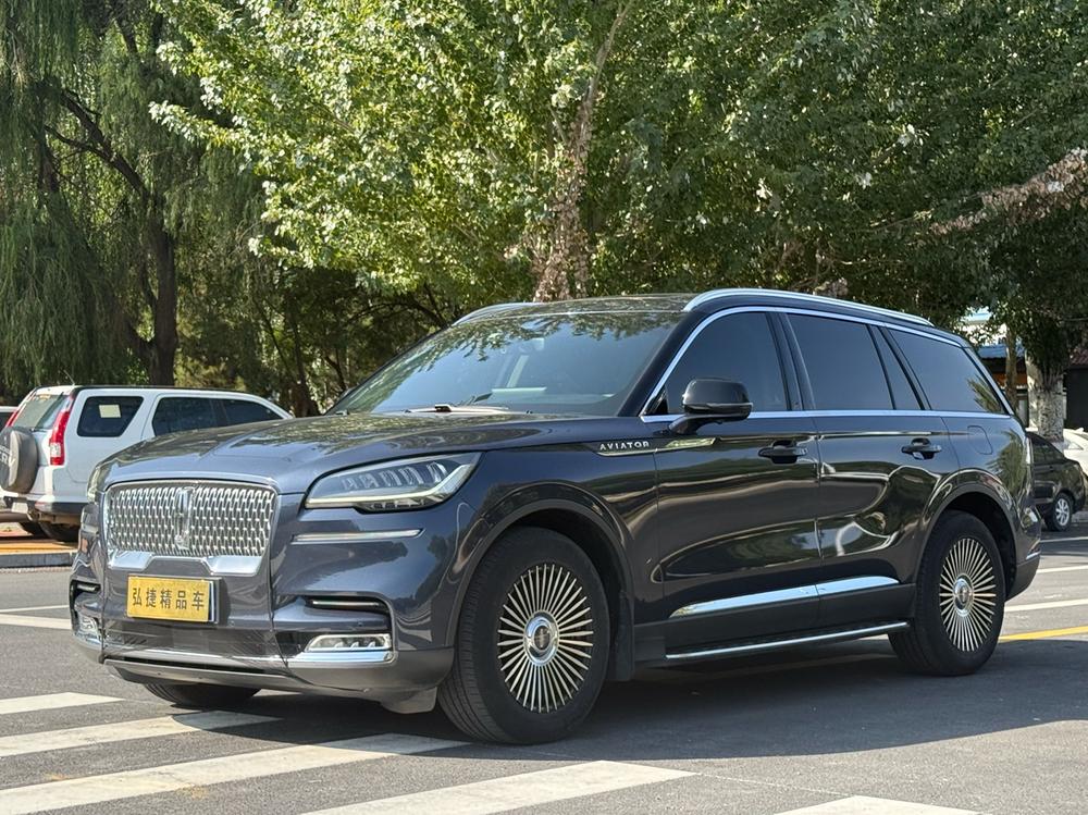 Lincoln Aviator