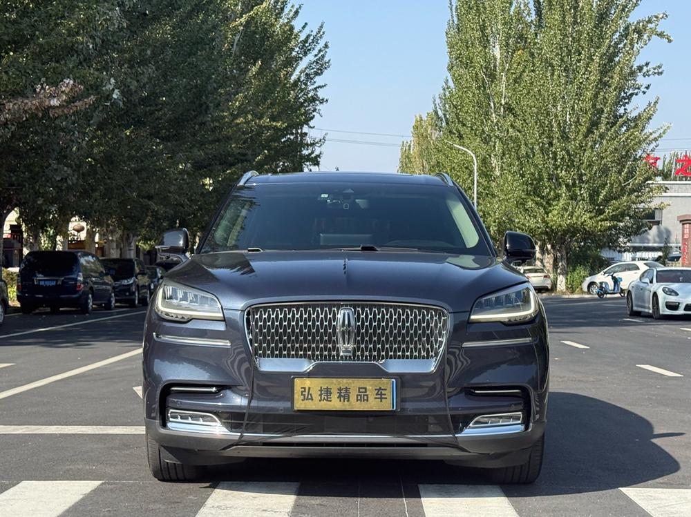 Lincoln Aviator