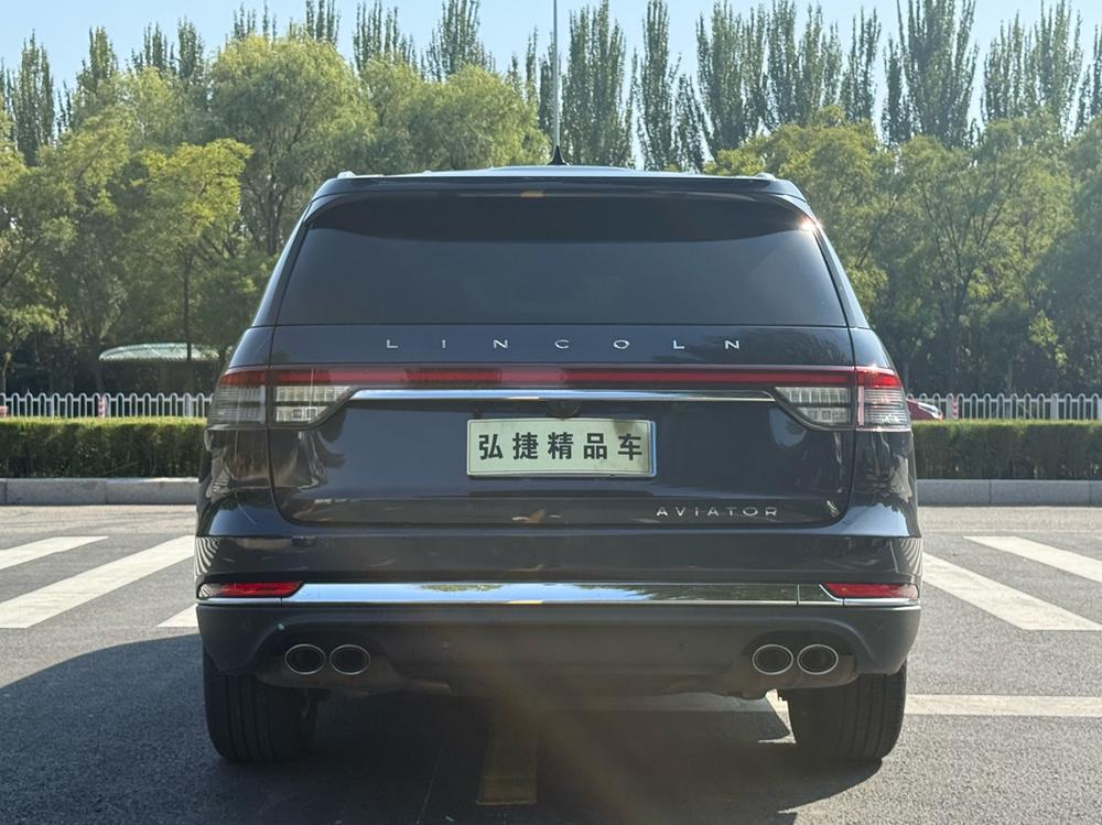 Lincoln Aviator