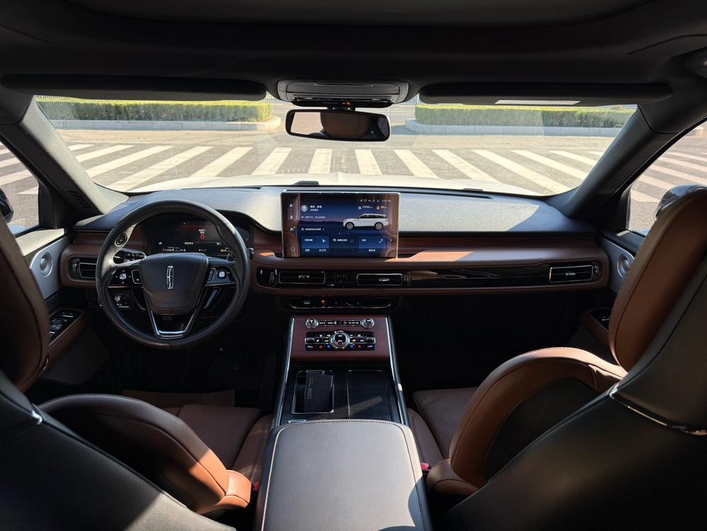 Lincoln Aviator