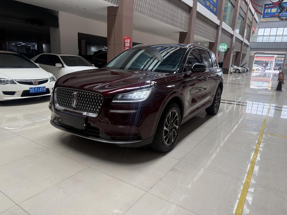 Lincoln Corsair