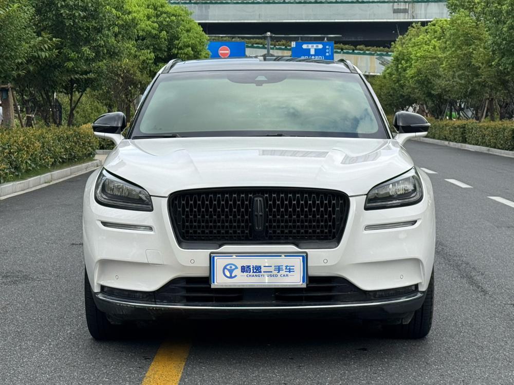 Lincoln Corsair