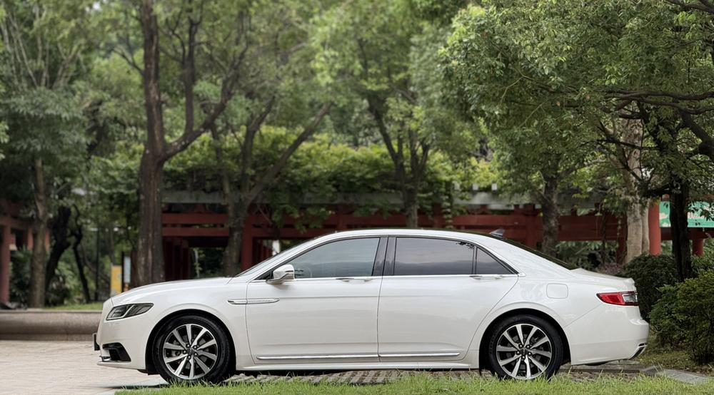 Lincoln Lincoln Continental