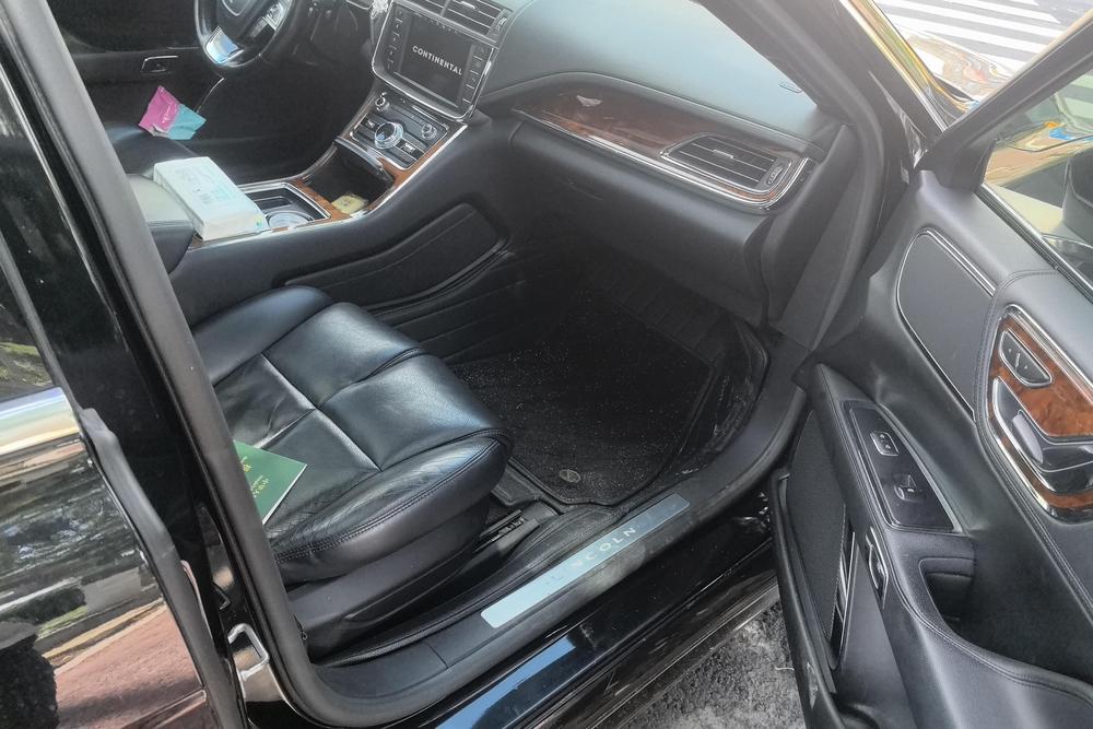 Lincoln Lincoln Continental
