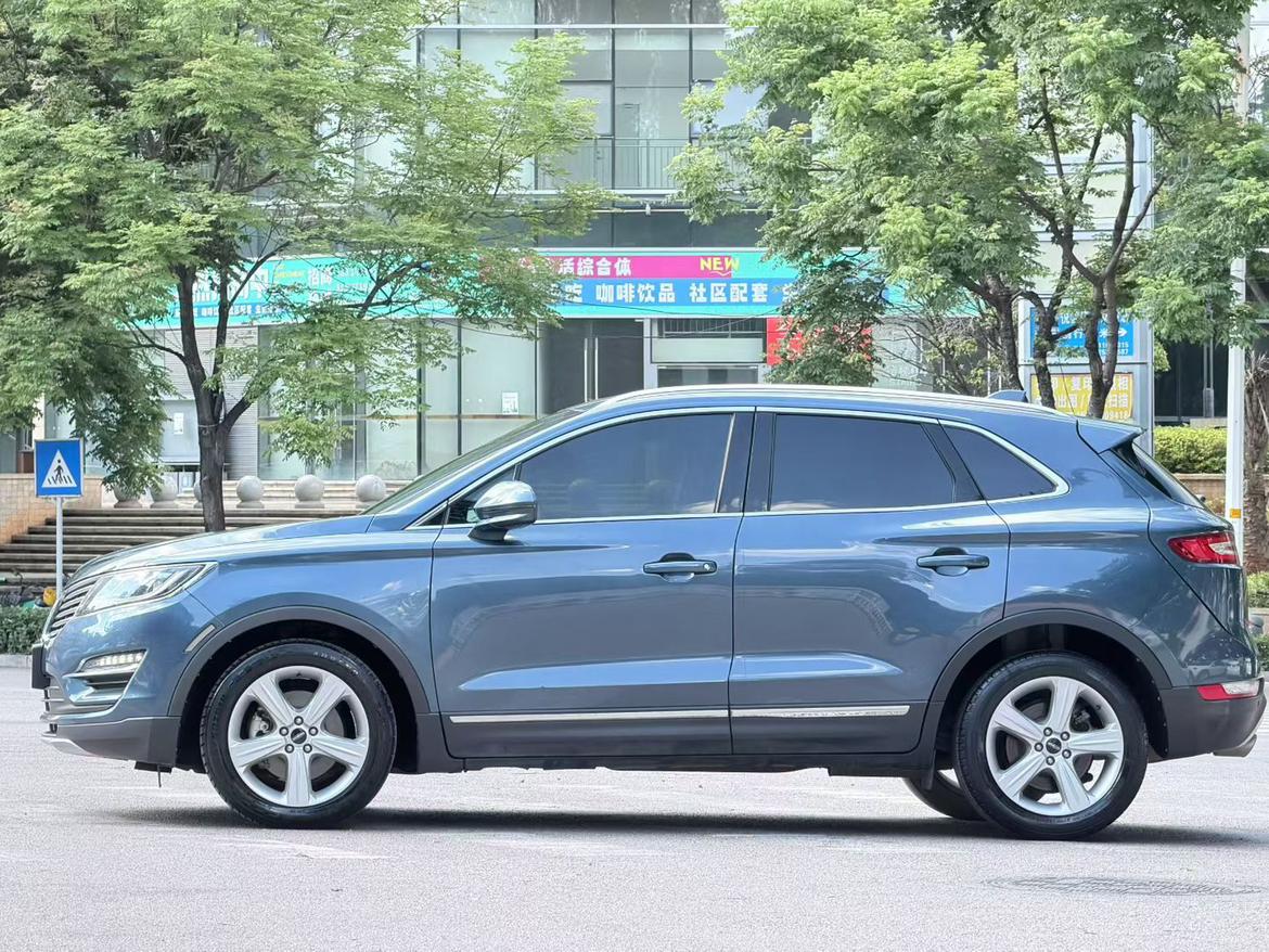 Lincoln Lincoln MKC