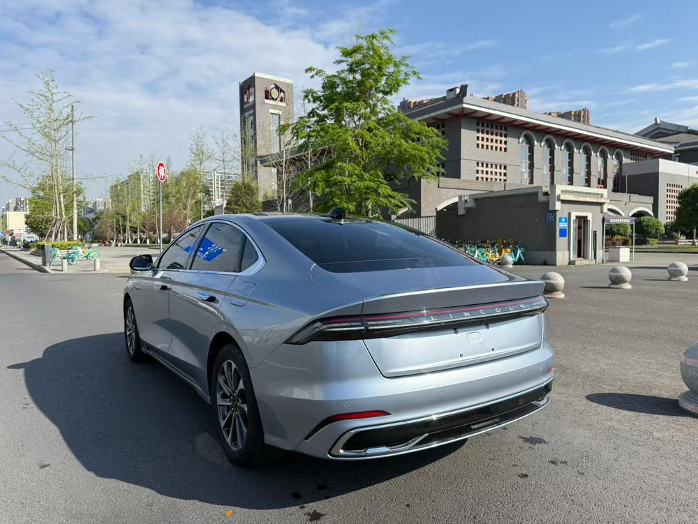 Lincoln Lincoln Z