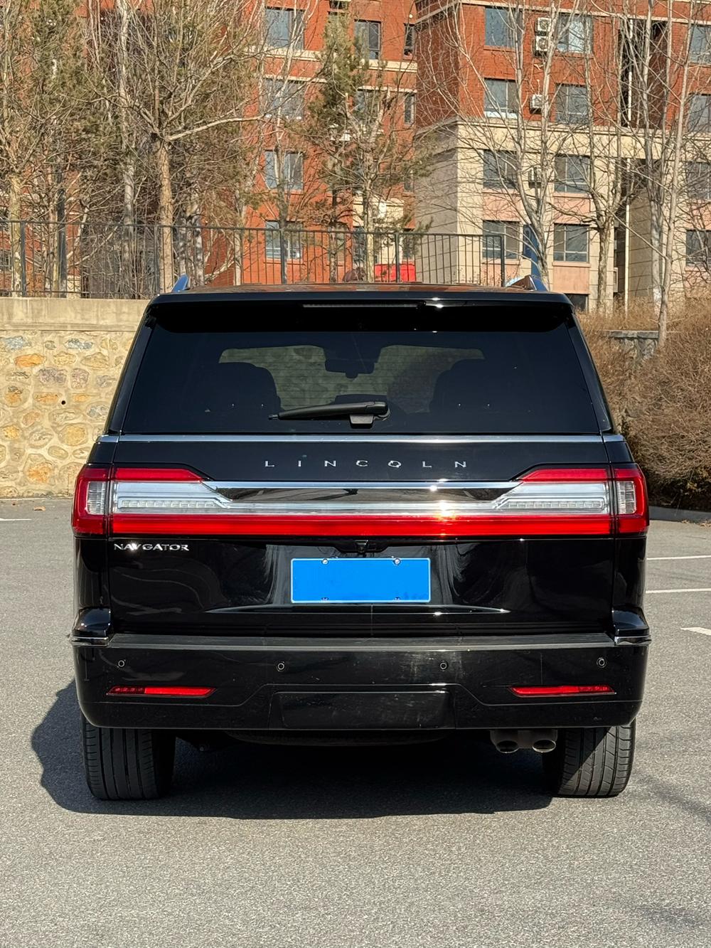 Lincoln Navigator