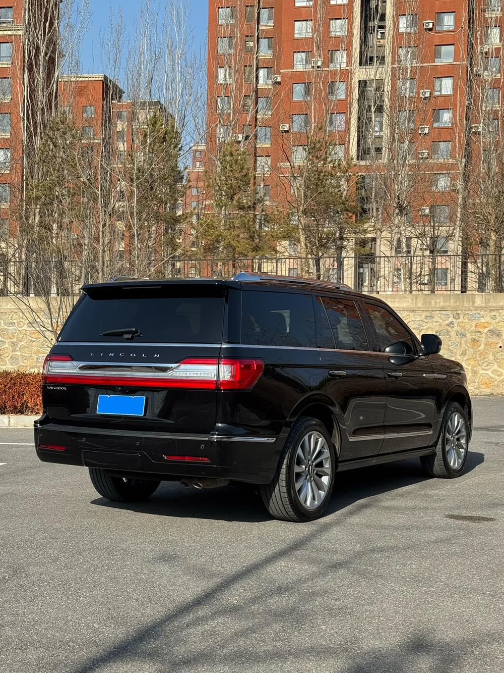 Lincoln Navigator