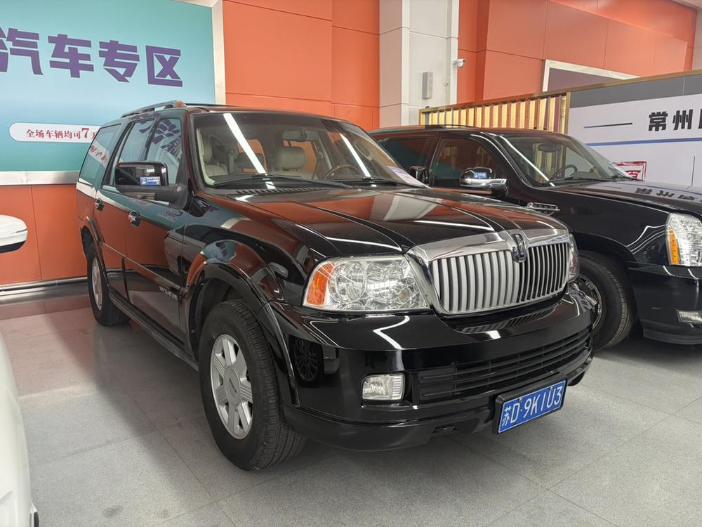 Lincoln Navigator