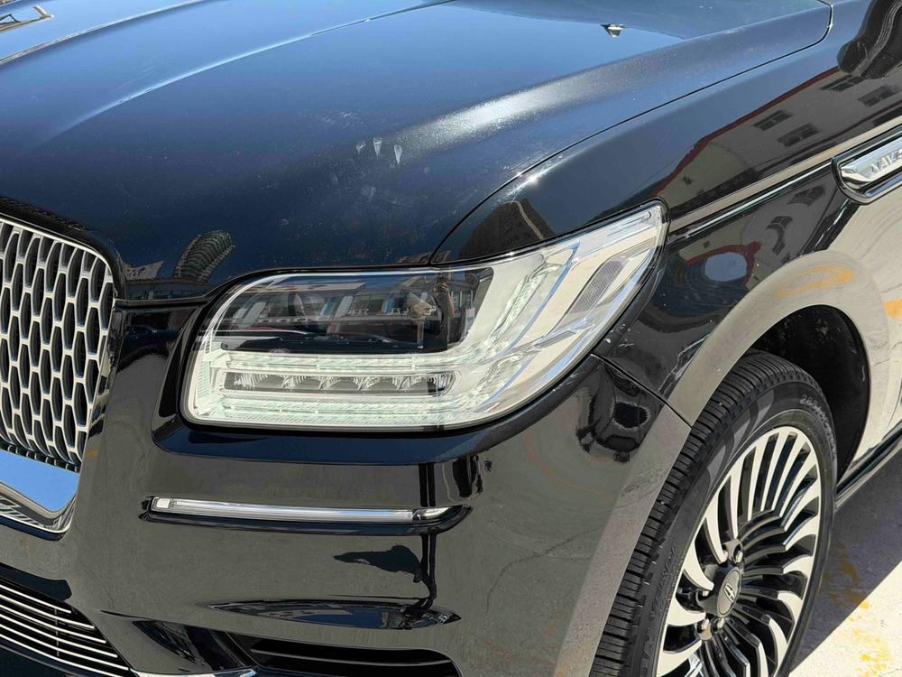Lincoln Navigator