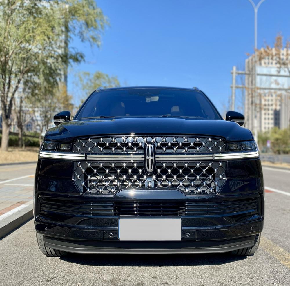Lincoln Navigator