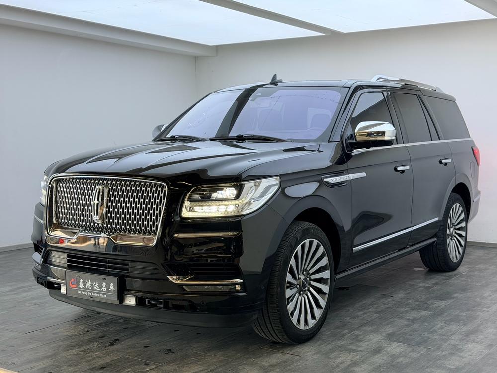 Lincoln Navigator