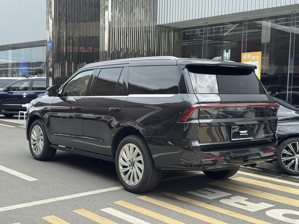 Lincoln Navigator