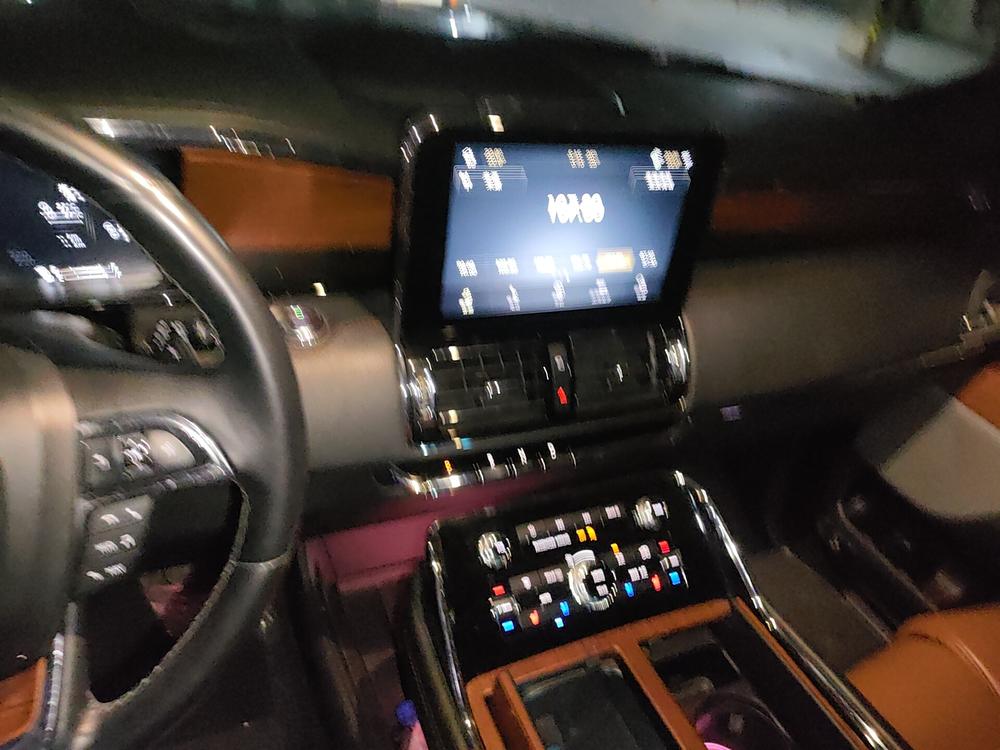 Lincoln Navigator