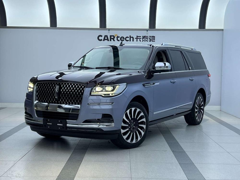 Lincoln Navigator