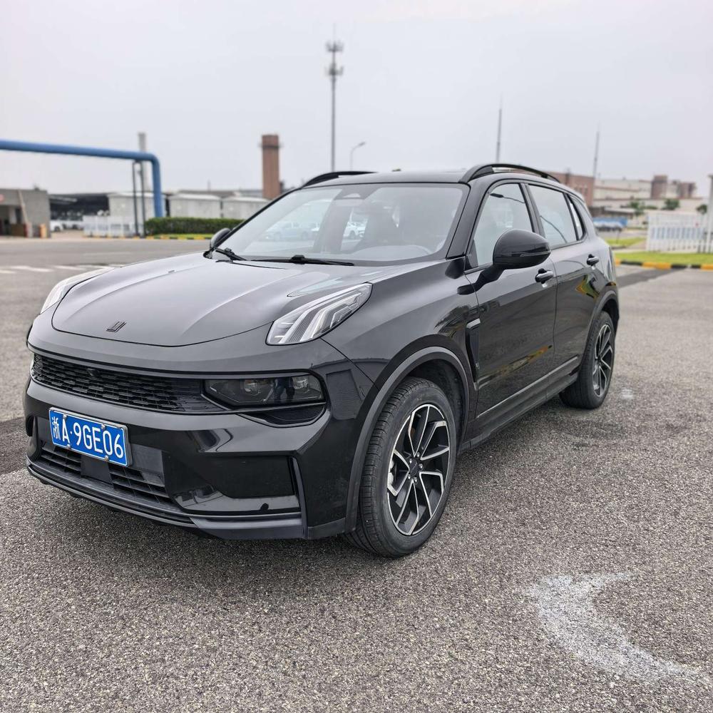 Lynk & Co Lynk & Co 01 EM-P