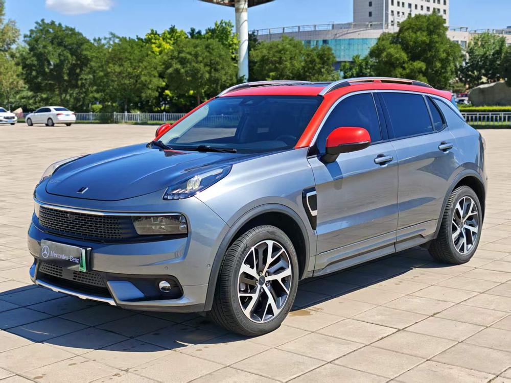 Lynk & Co Lynk & Co 01 EM-P