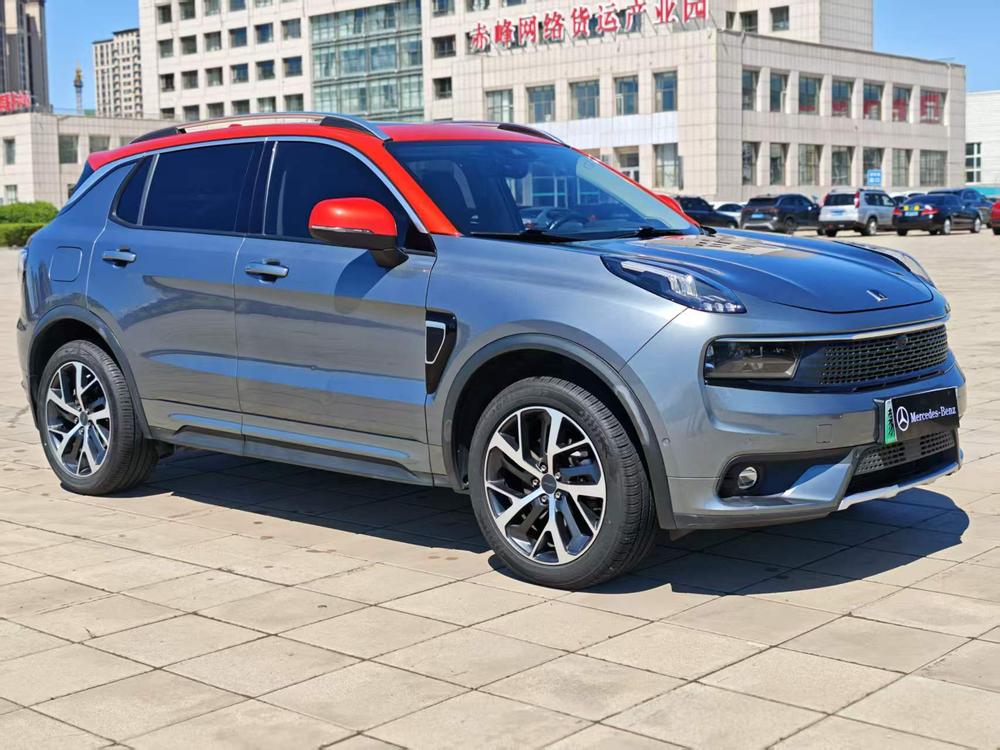 Lynk & Co Lynk & Co 01 EM-P