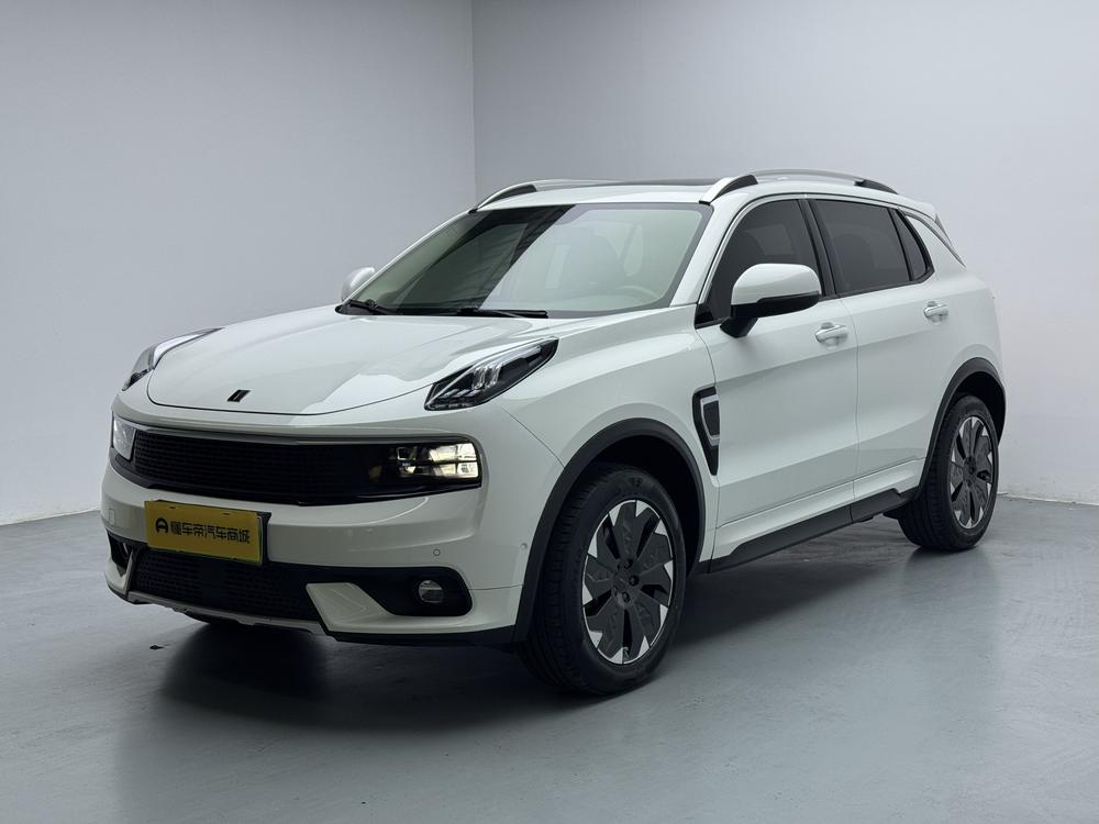 Lynk & Co Lynk & Co 01 EM-P