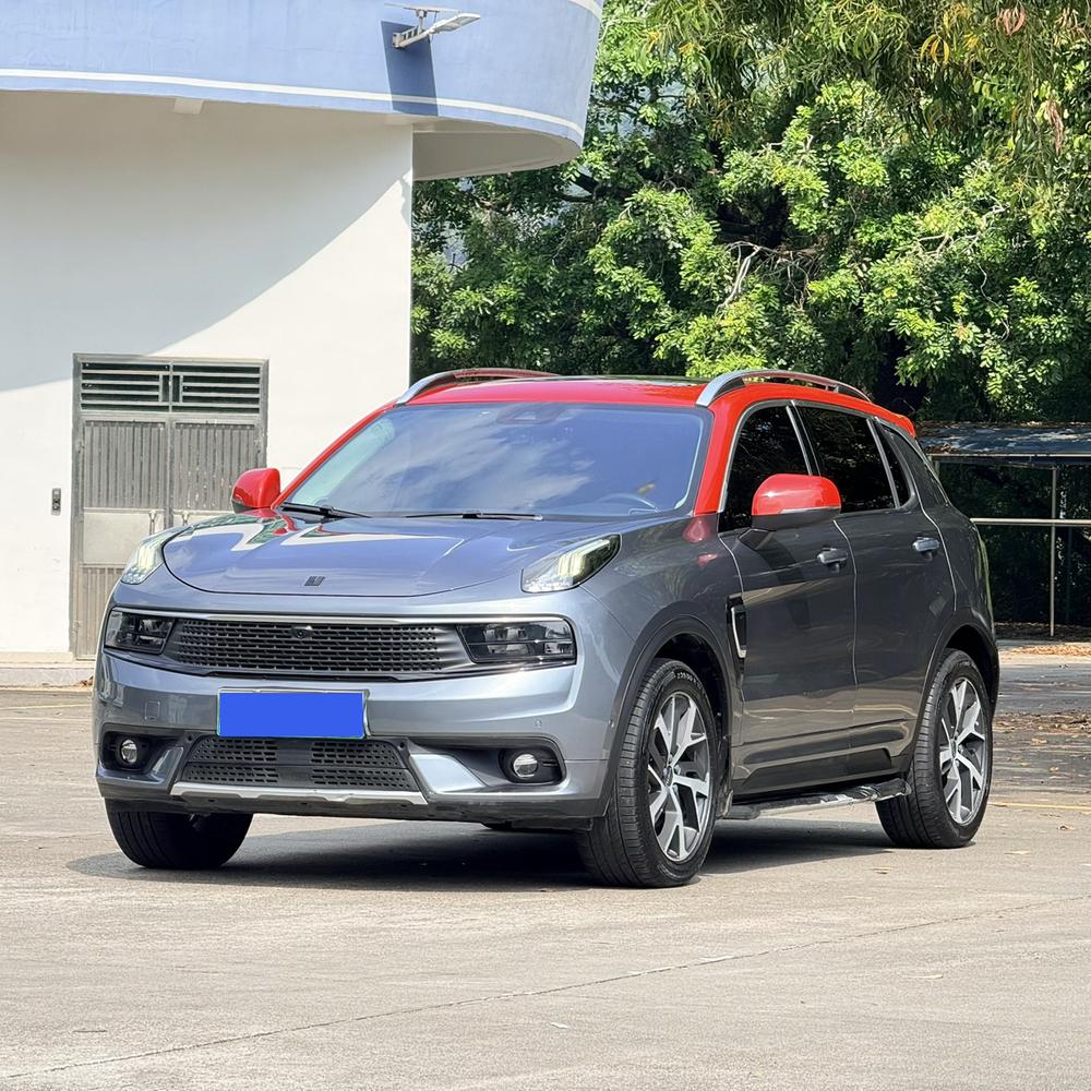 Lynk & Co Lynk & Co 01 EM-P