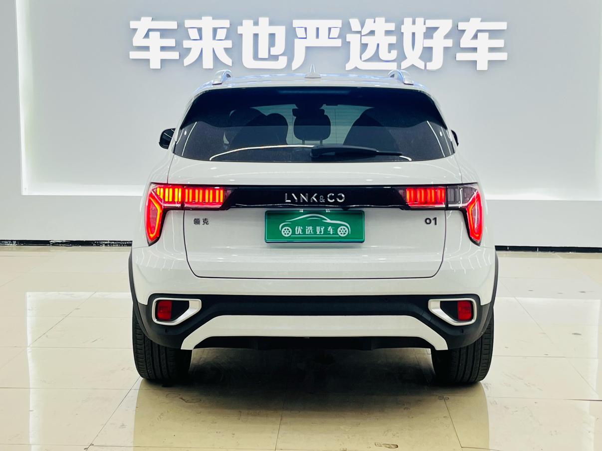 Lynk & Co Lynk & Co 01