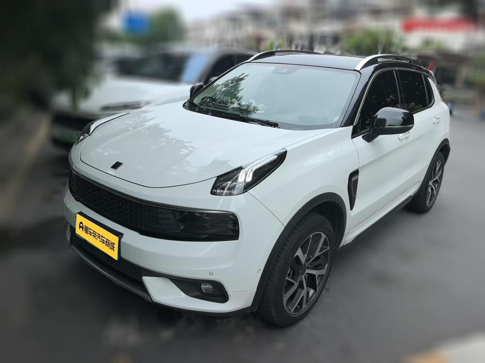 Lynk & Co Lynk & Co 01