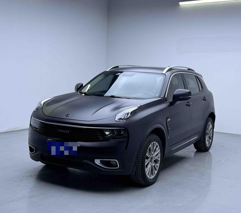 Lynk & Co Lynk & Co 01