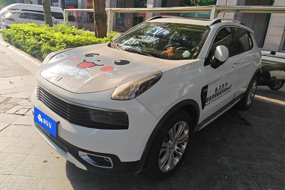 Lynk & Co Lynk & Co 01
