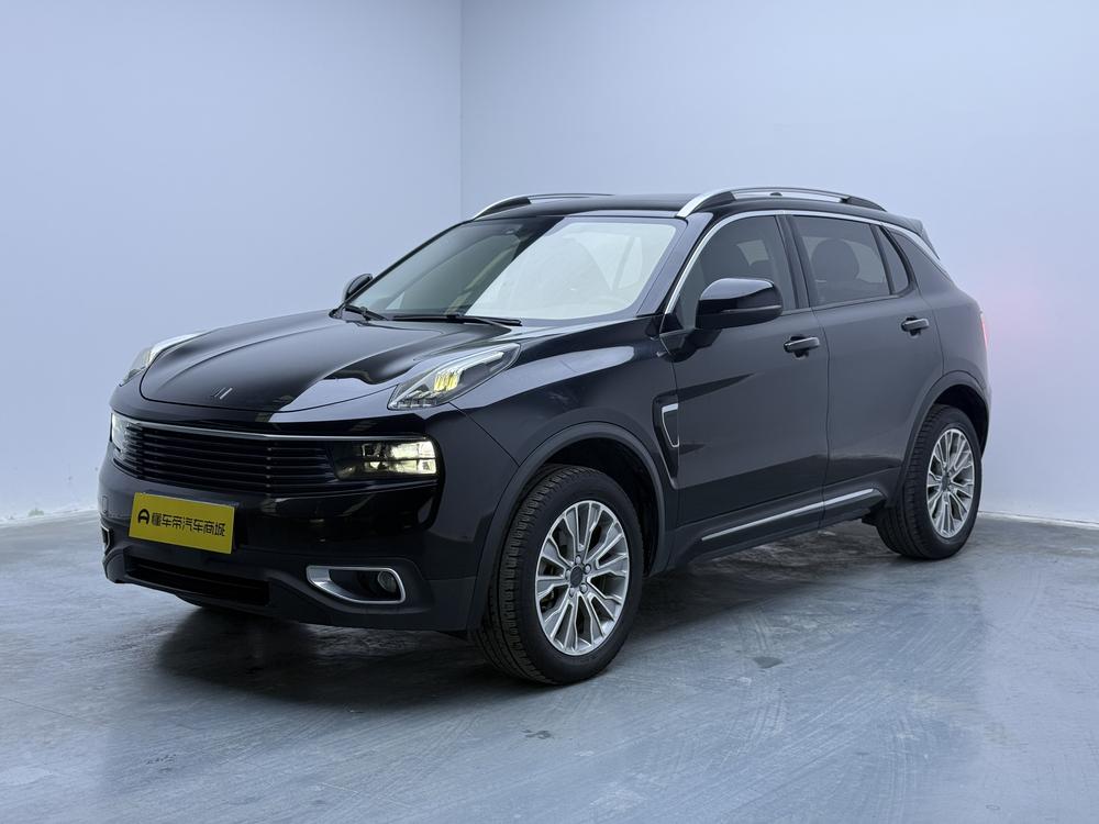 Lynk & Co Lynk & Co 01