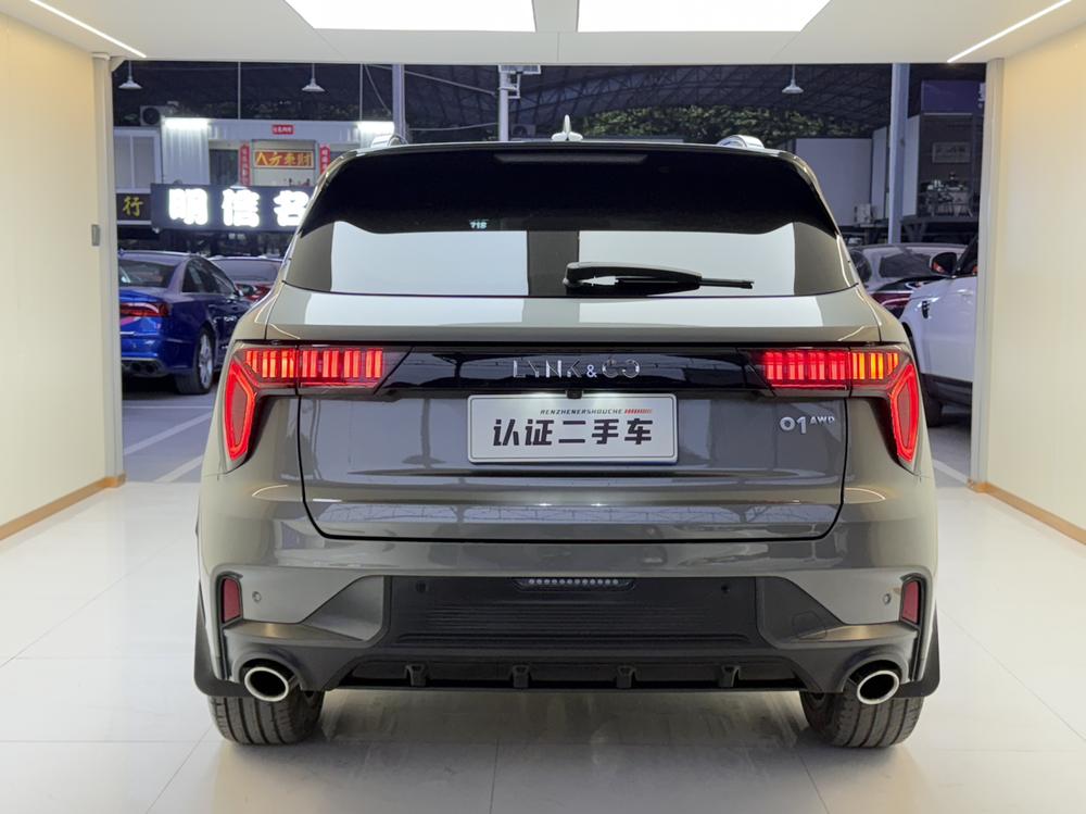 Lynk & Co Lynk & Co 01