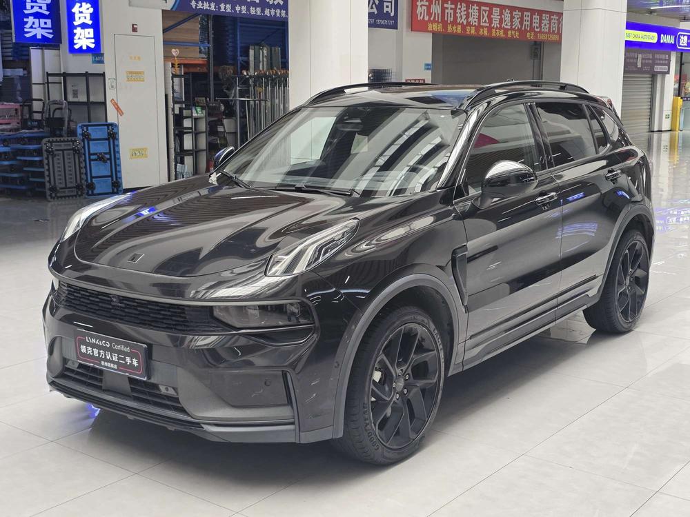 Lynk & Co Lynk & Co 01