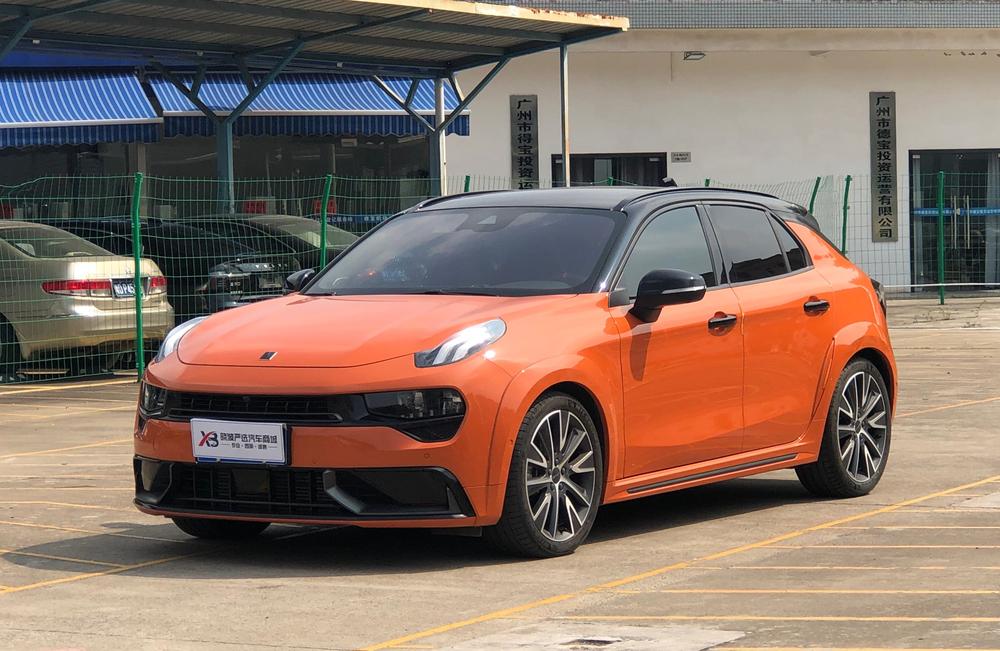 Lynk & Co Lynk & Co 02 Hatchback
