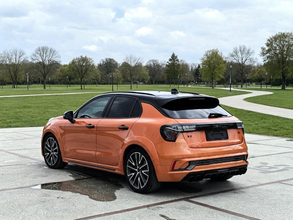 Lynk & Co Lynk & Co 02 Hatchback