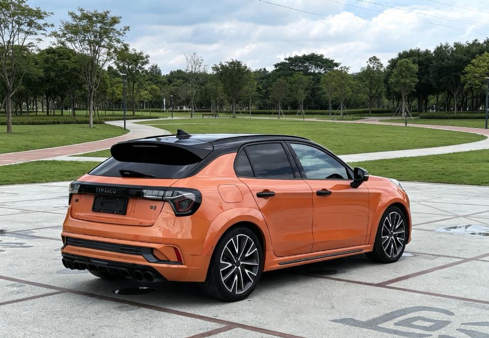 Lynk & Co Lynk & Co 02 Hatchback