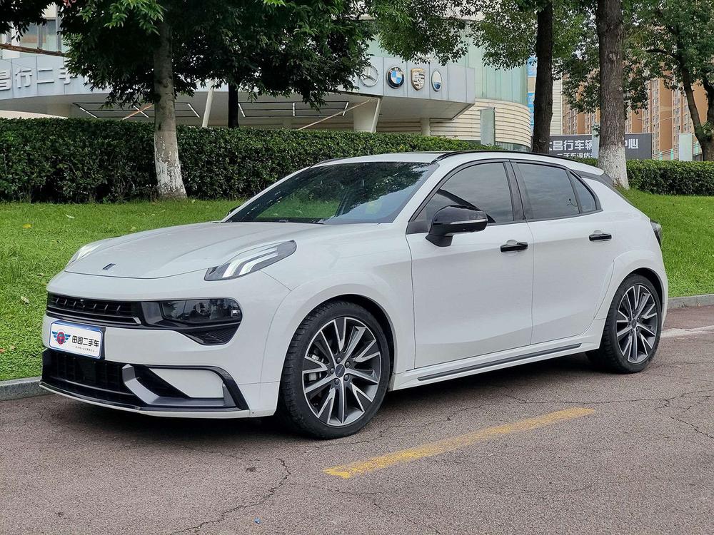 Lynk & Co Lynk & Co 02 Hatchback